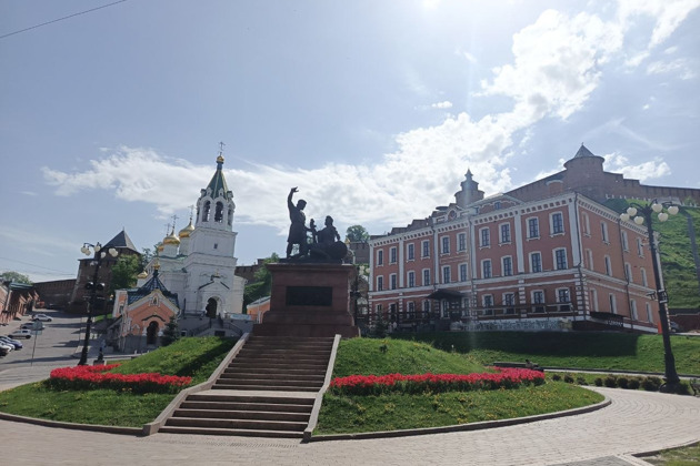 Улица Рождественская - нижегородский контраст роскоши и упадка
