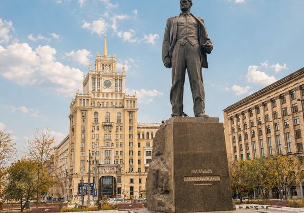 Тверская: язык театра и архитектуры — самостоятельный квест в мессенджере - фото 1