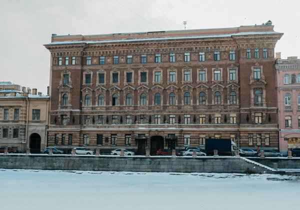 Магия «Ромашки». Экскурсия с посещением парадной доходного дома Елисеевых