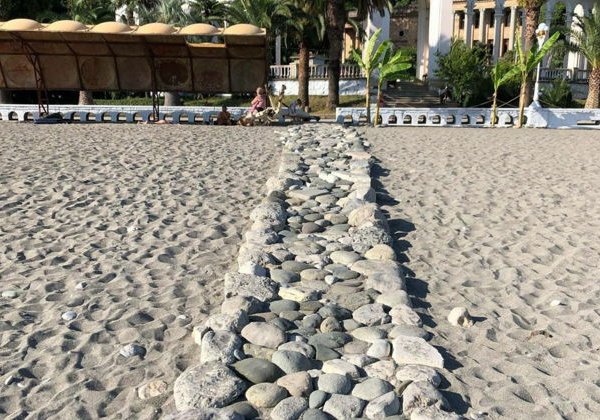 Путешествие на лучший пляж Чёрного моря в Пицунде - фото 2