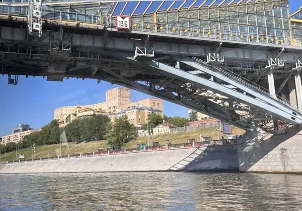 «От Олимпийских вершин до западных ворот Москвы»: водно-пешеходная прогулка - фото 4