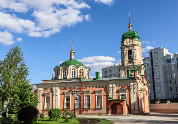 Семь оазисов тишины и покоя: монастыри, церкви и кафедральный собор - фото 1