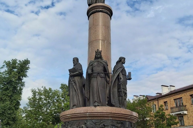 Брест - город, где встречаются старина и современность