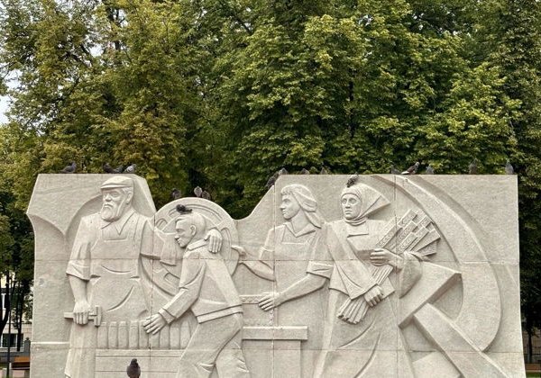 Женщины, заводы, дворы: история советского Подольска в деталях - фото 1