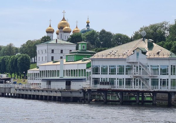 Пешеходная экскурсия по Ярославлю — городу на Волге