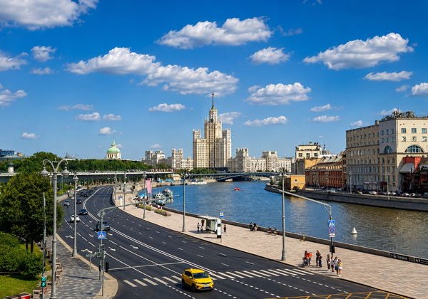 Москва за один день: большая обзорная экскурсия с теплоходной прогулкой - фото 3