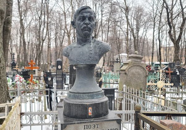 О Есенине без Есенина, тематическая экскурсия по Ваганьковскому кладбищу - фото 1