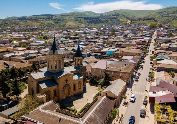 Старый город в новом формате: экскурсия на гольфкарах - фото 3