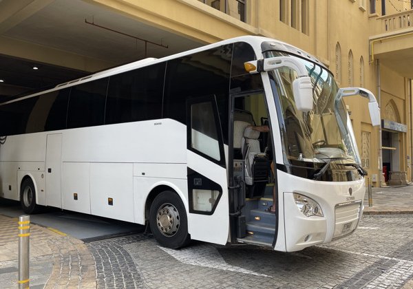 Трансфер из аэропорта DXB или аренда автобуса от 20 до 50 человек в ОАЭ