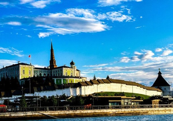 Экспресс-прогулка на катере: Волга за полчаса