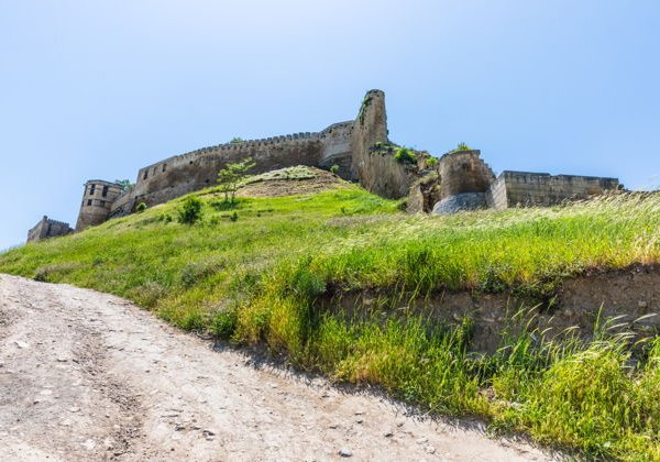 Прогулки на багги по горным тропам Дербента - фото 1
