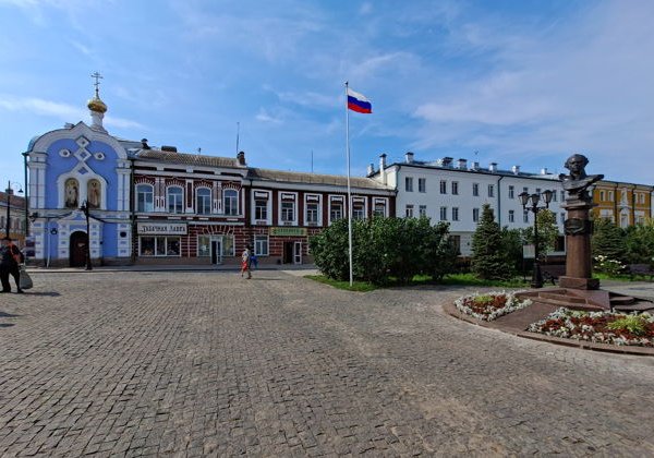 Обзорная прогулка по городу старинных вывесок - фото 3