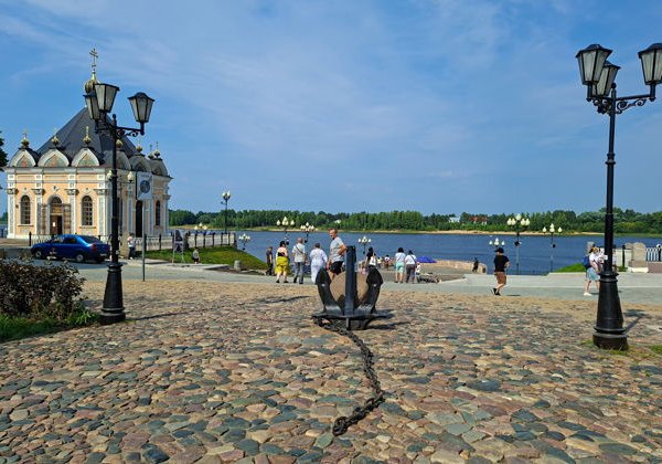 Обзорная прогулка по городу старинных вывесок - фото 4