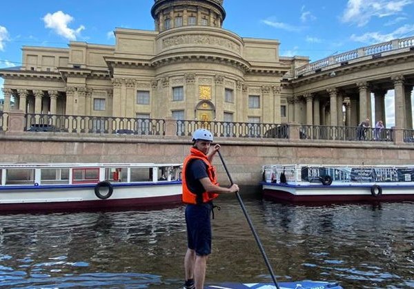 На сапах по центру Петербурга - фото 2