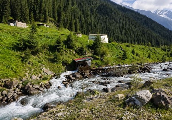 Кель-Тор: бирюзовое озеро, водопад и горячие источники - фото 3