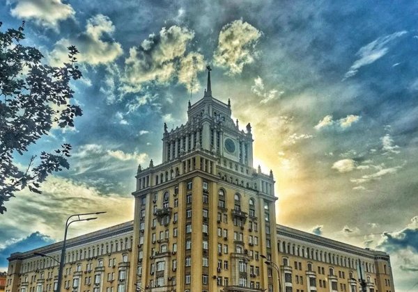 Восточная роскошь сталинского ампира: экскурсия в гостиницу «Пекин»