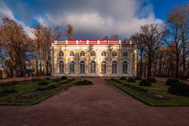 Ораниенбаум — история дворцов и владельцев -5