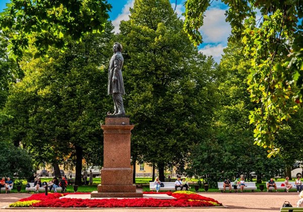 Загадки Площади Искусств и роковая дуэль Пушкина