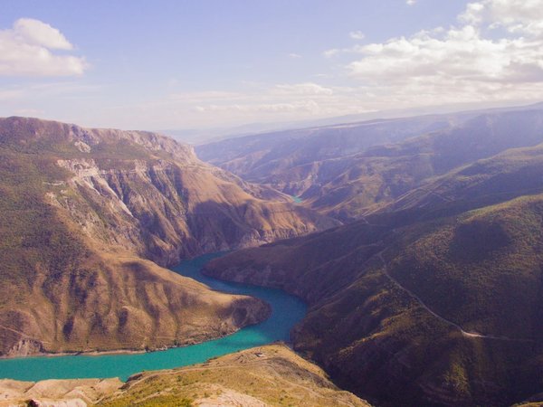 Сулакский каньон и бархан Сарыкум: между водой и пустыней - фото 1