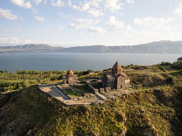 Из Еревана — в Дилижан - фото 1
