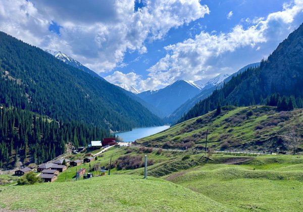 Чарынский каньон, озера Кольсай и Кайнды