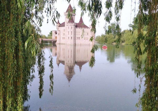Язык Тролля, Голубые озёра, Верхняя Балкария и замок Шато-Эркен - фото 1