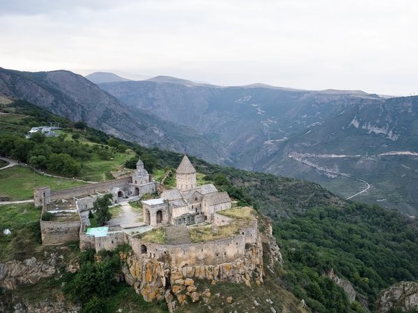 Юг Армении из Еревана: Татев, Хндзореск  и Арени - фото 4
