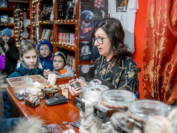 Семейная игровая экскурсия «Секреты калужских улиц» + сладкая дегустация - фото 2