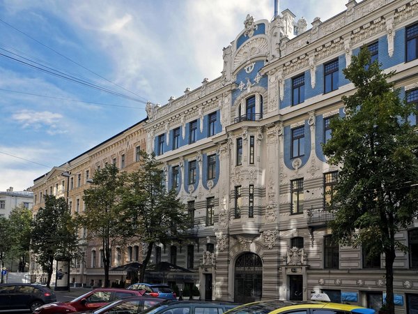 Большой рижский центр: модерн, эклектика и деревянное зодчество - фото 4