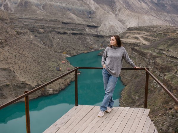 Сулакский каньон, Чиркейское водохранилище, пещера Нохъо — из Дербента