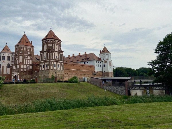 Из Минска — к замкам в Мир и Несвиж (всё включено) - фото 4