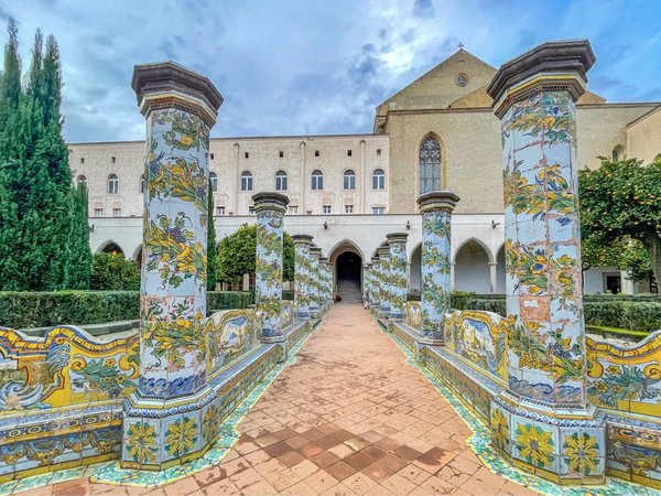 Всё о Неаполе: архитектура, культура, традиции, кинематограф, мафия - фото 2
