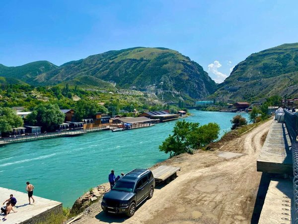 Сулакский каньон, бархан Сарыкум и пещера Нохъо (из Избербаша) - фото 1