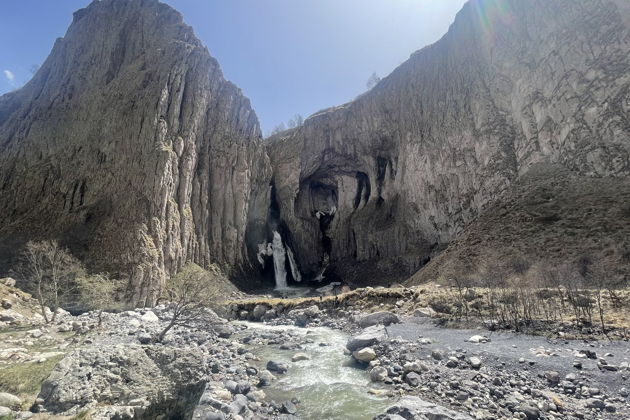Фото экскурсии - Джилы-Су и три водопада на северном склоне Эльбруса из Железноводска - 10