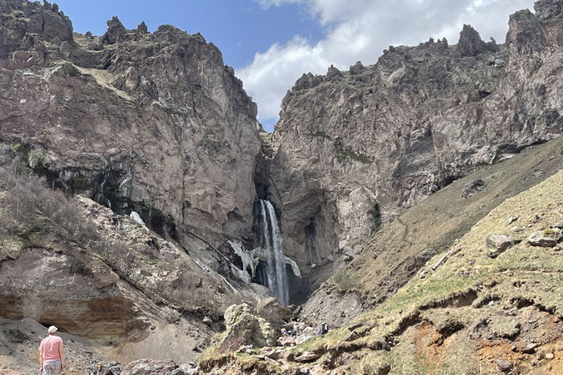 Фото экскурсии - Джилы-Су и три водопада на северном склоне Эльбруса из Железноводска - 9