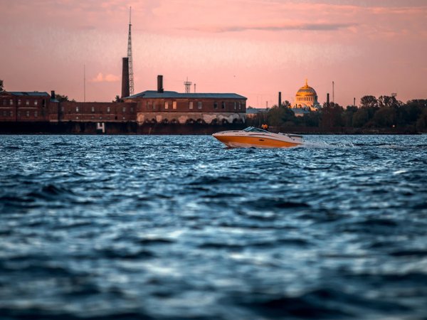 Форты Кронштадта на водной прогулке - фото 1