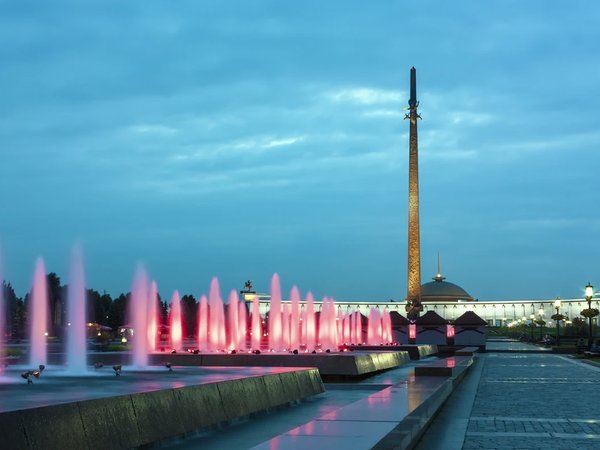 Три часа на автобусе — и вы знакомы с Москвой! - фото 3