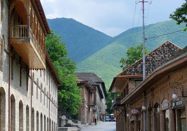 В Шеки через весь Азербайджан (тур на 2 дня) - фото 3