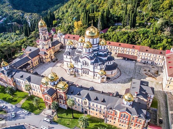 Из Пицунды в Новый Афон — экскурсия в мини-группе