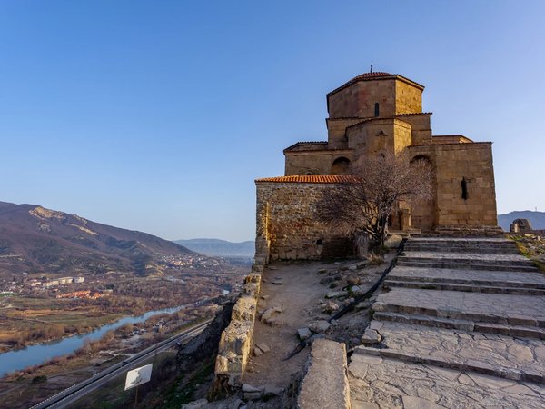 Заветная Мцхета: Джвари и Шиомгвиме - фото 1