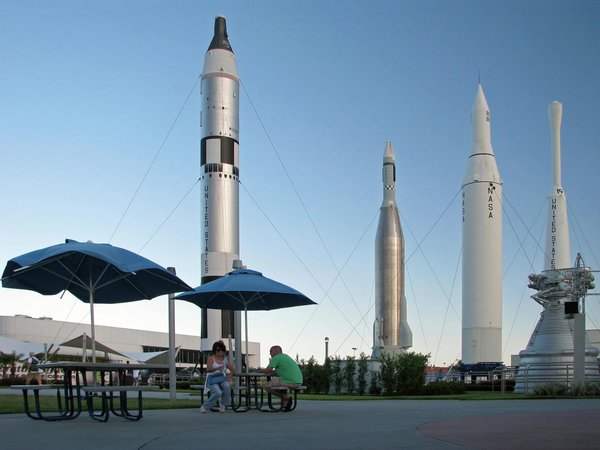 Космический центр Кеннеди: отсюда Илон Маск запускает свои корабли - фото 1
