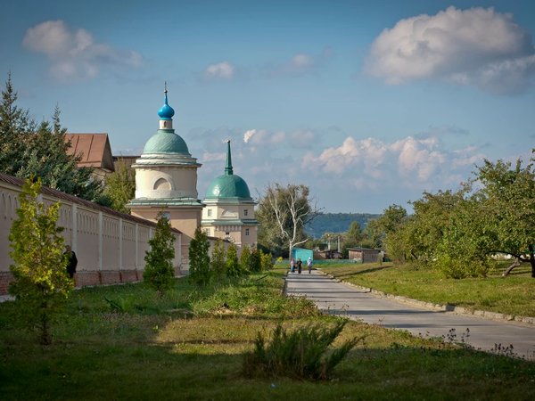 Летописный Козельск, Шамордино, Оптина и Фёклина пустыни - фото 2