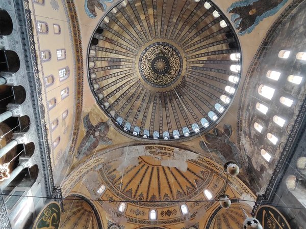 Айя-София, Голубая мечеть, Цистерна Базилика и Ипподром - фото 3