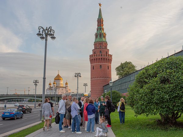 Таинственная прогулка по вечерней Москве — с гаданиями и чаем - фото 4