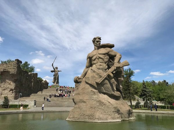 Обзорная экскурсия «Волгоград и Мамаев Курган» — на автобусе и пешком - фото 2