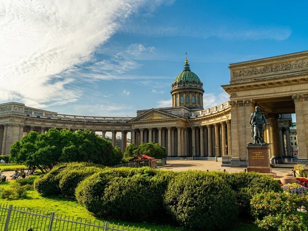 Большая автобусная экскурсия по Петербургу