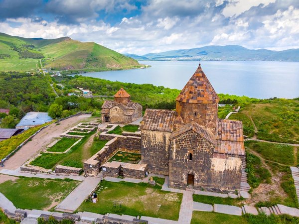 Лазурный Севан: экскурсия и обед с панорамным видом (всё включено) - фото 2