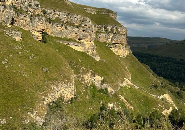 Конная прогулка недалеко от Кисловодска  - фото 1