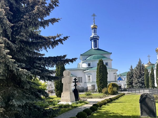 3 архитектурных символа Татарстана: Свияжск, Раифа и Храм всех религий - фото 4