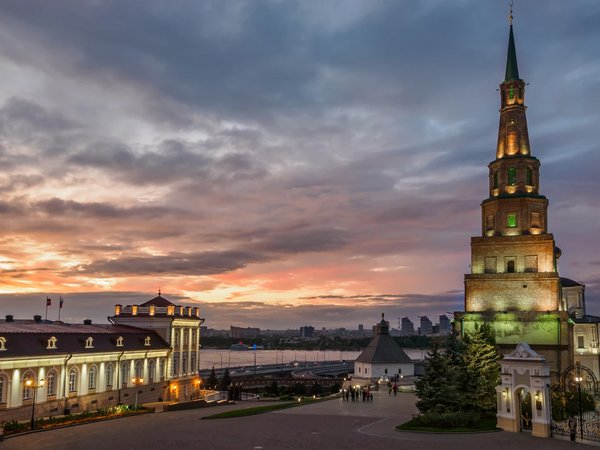 Вечерняя поездка по сверкающей Казани + колесо обозрения «Ривьера» - фото 2